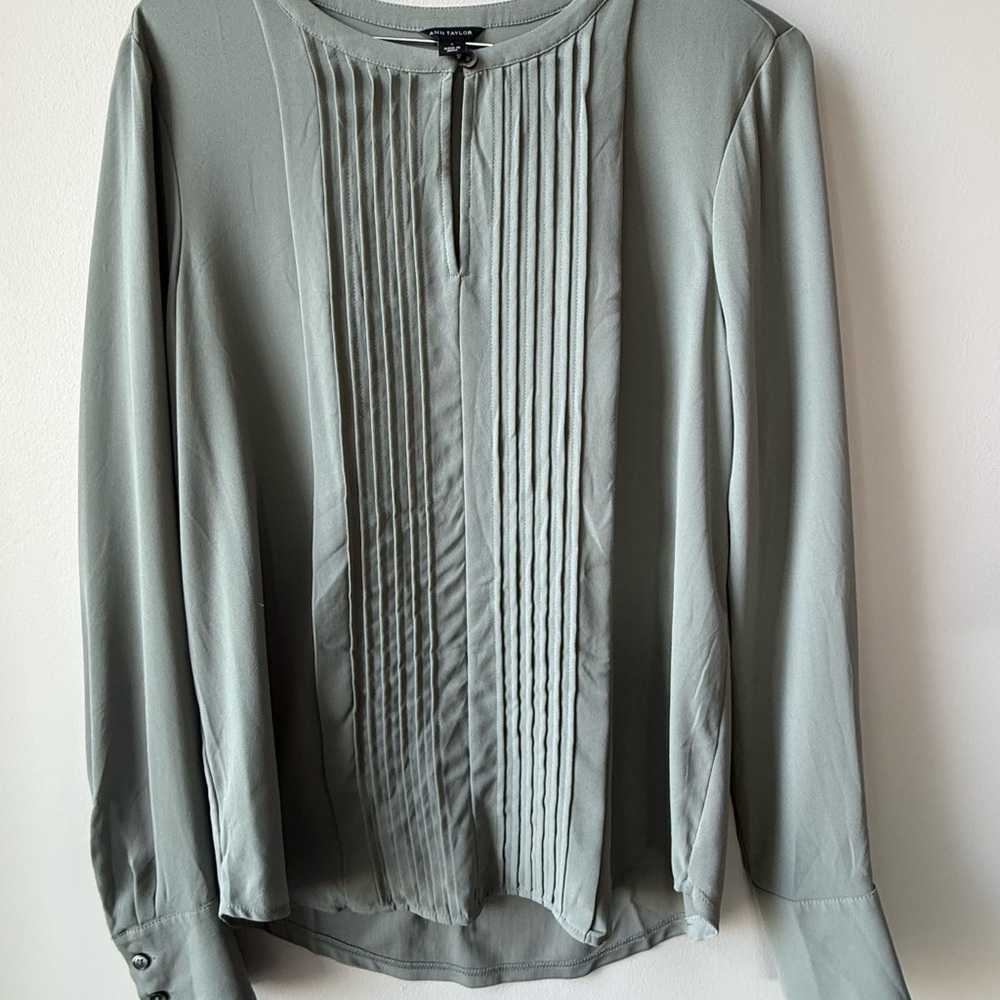 Ann Taylor Soft Green Pleated Blouse